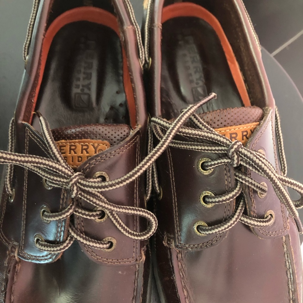 NWOT Sperry Topsider Classic Shoe